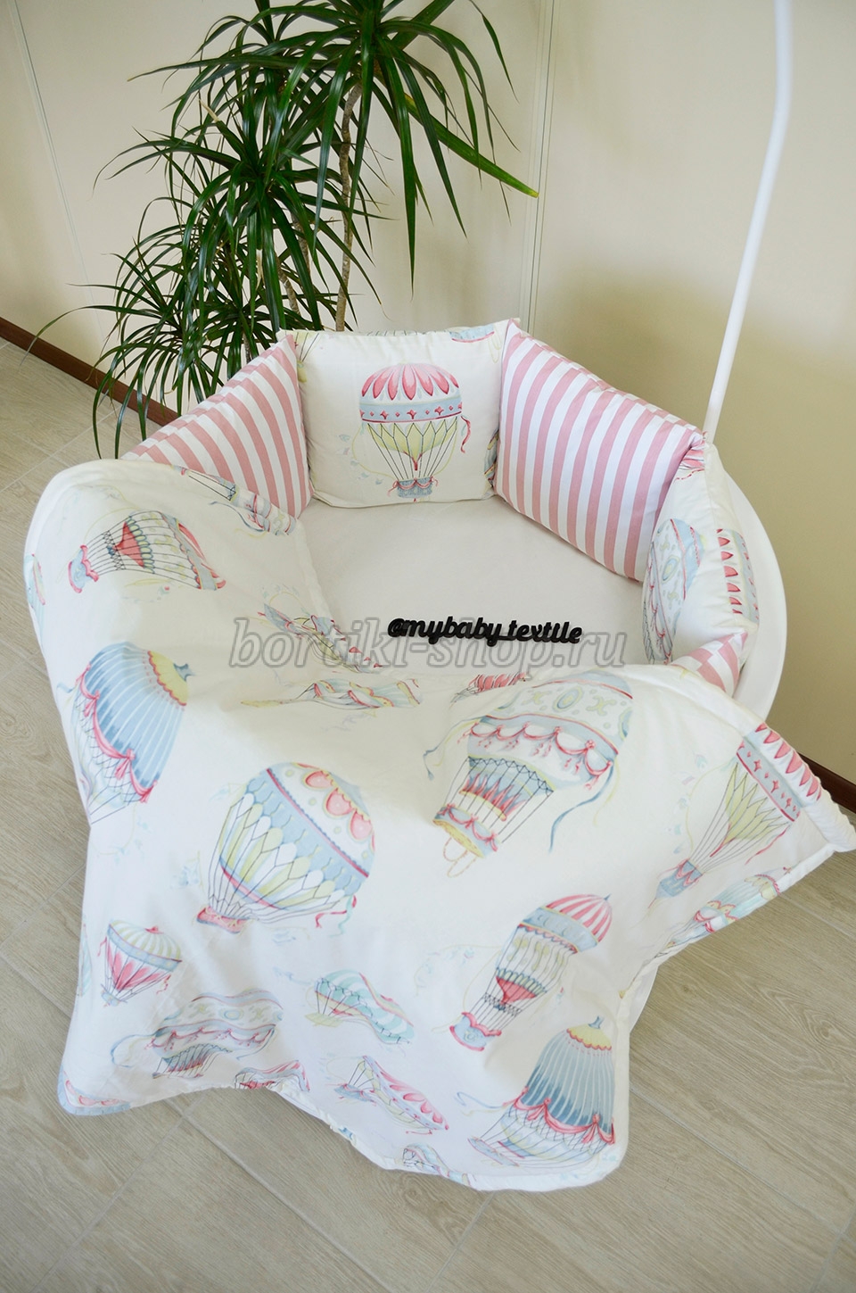 Комплект бортиков Полет на воздушном шаре 12 шт